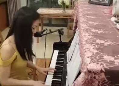 Hình ảnh Học viên và Giáo viên Piano